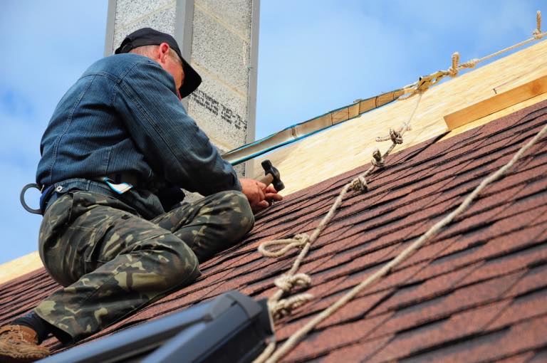 ultimate guide to choosing a roofing supplier