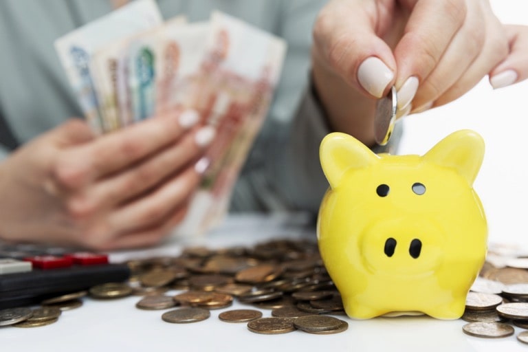 five workable savings and investment tips for expats